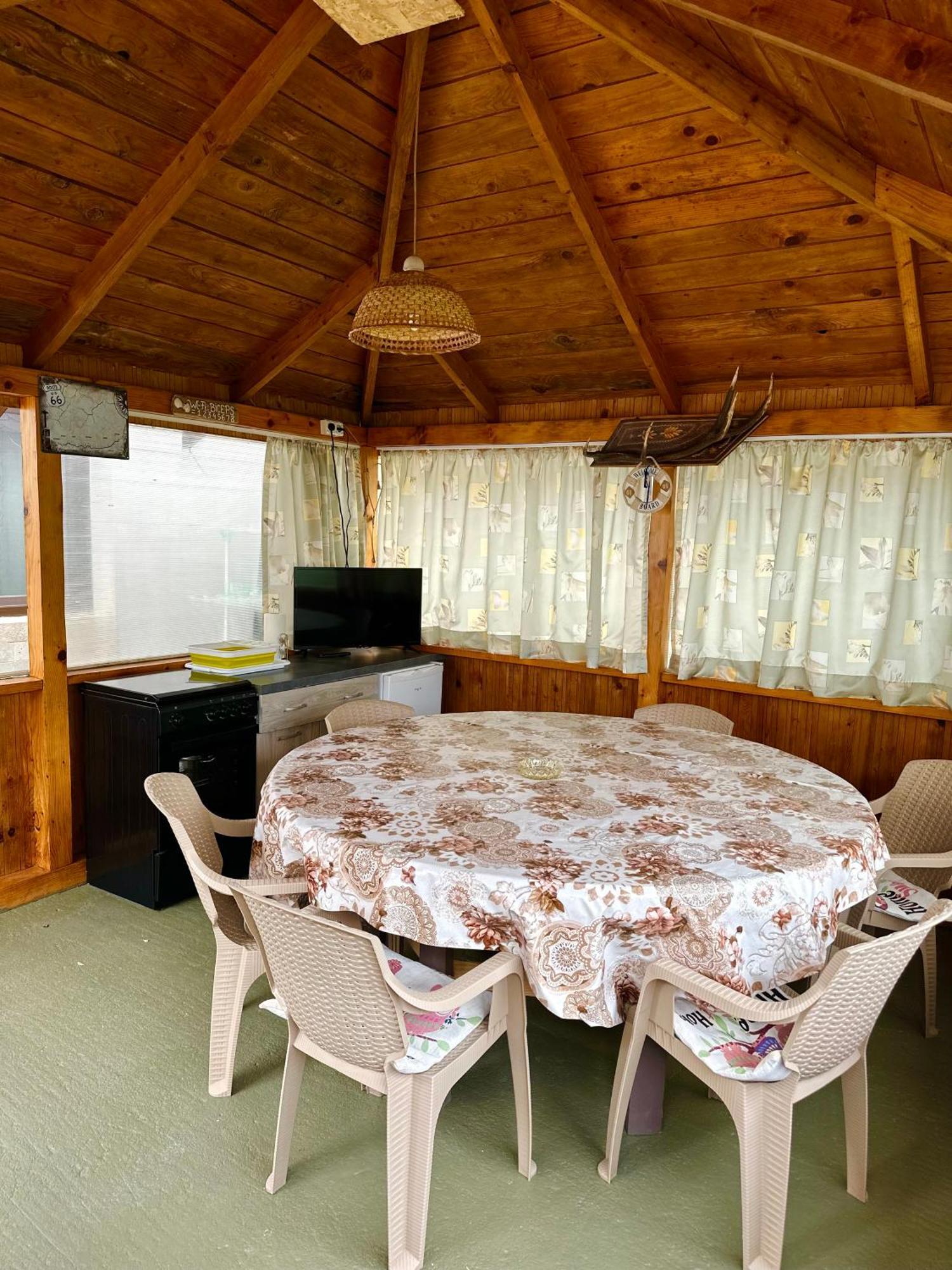 Villa Casa Cristina à Tuzla Extérieur photo